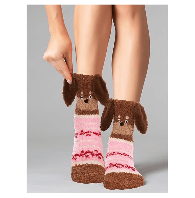Women’s Dachshund Fuzzy Slipper Socks1